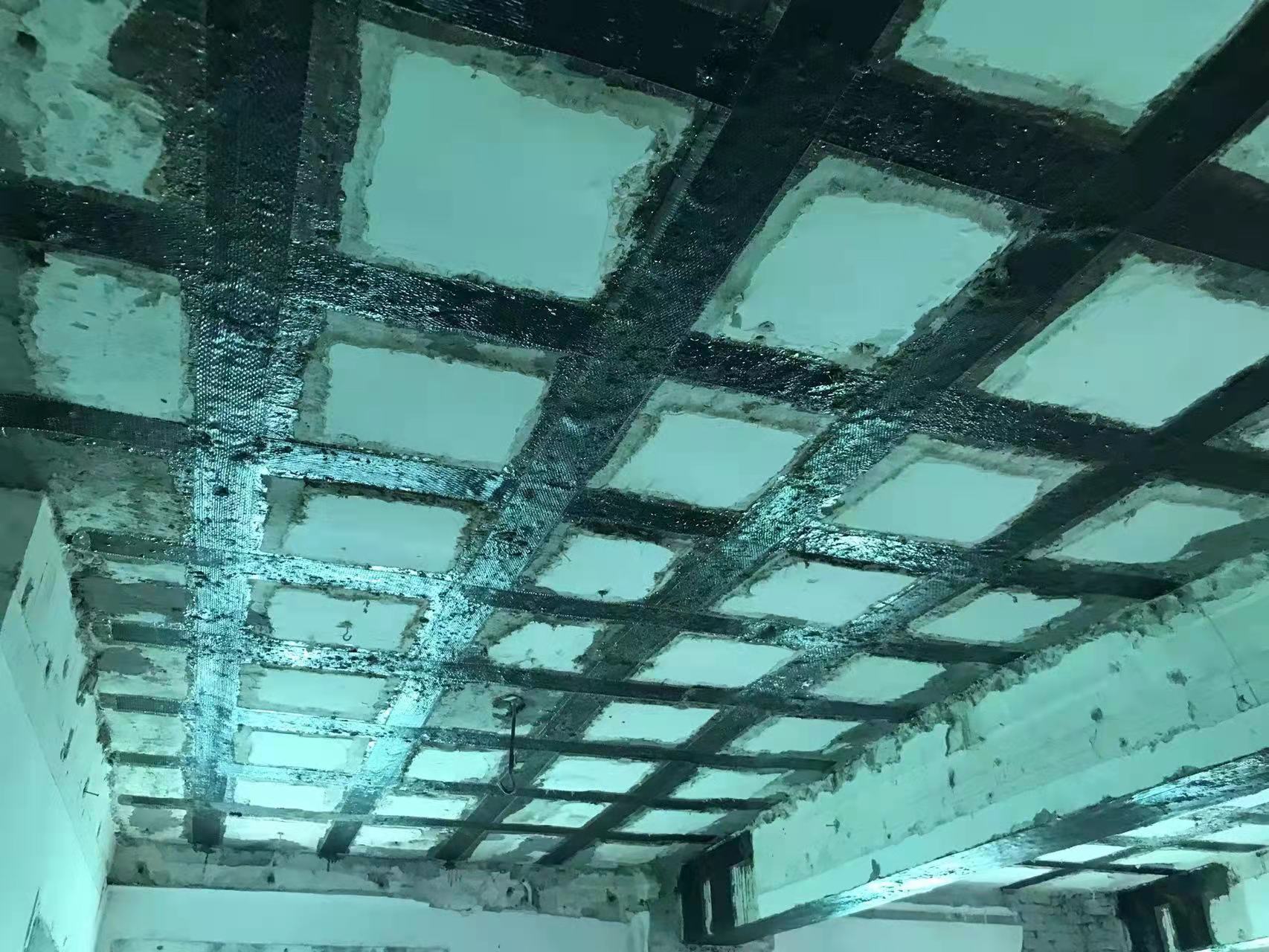 金阳粘碳纤维布施工工艺